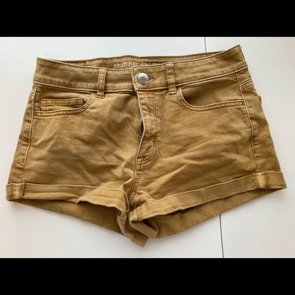 American Eagle high waisted shortie shorts.